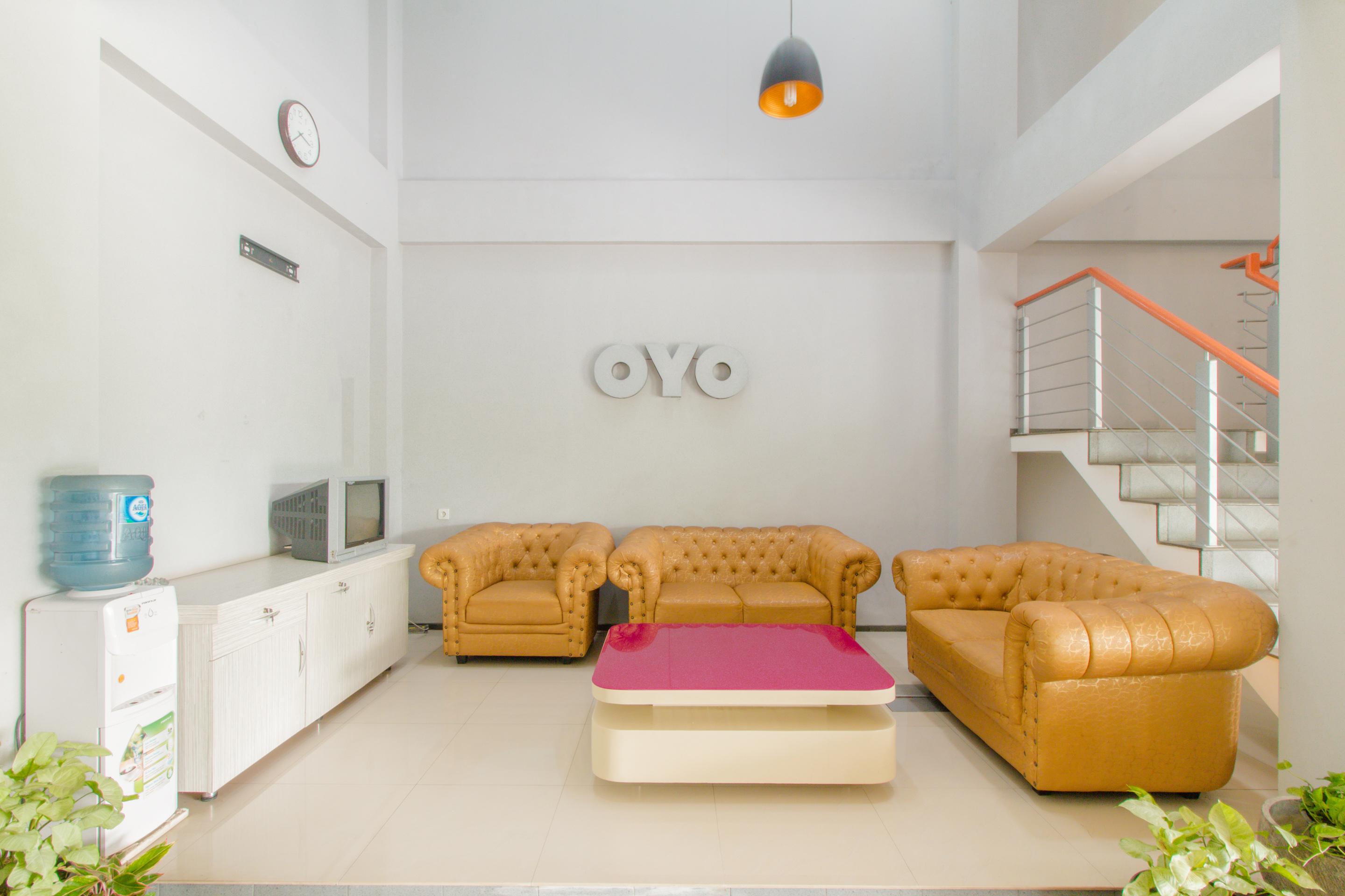 Oyo 871 Aira Costel Hotel Cianjur Eksteriør billede