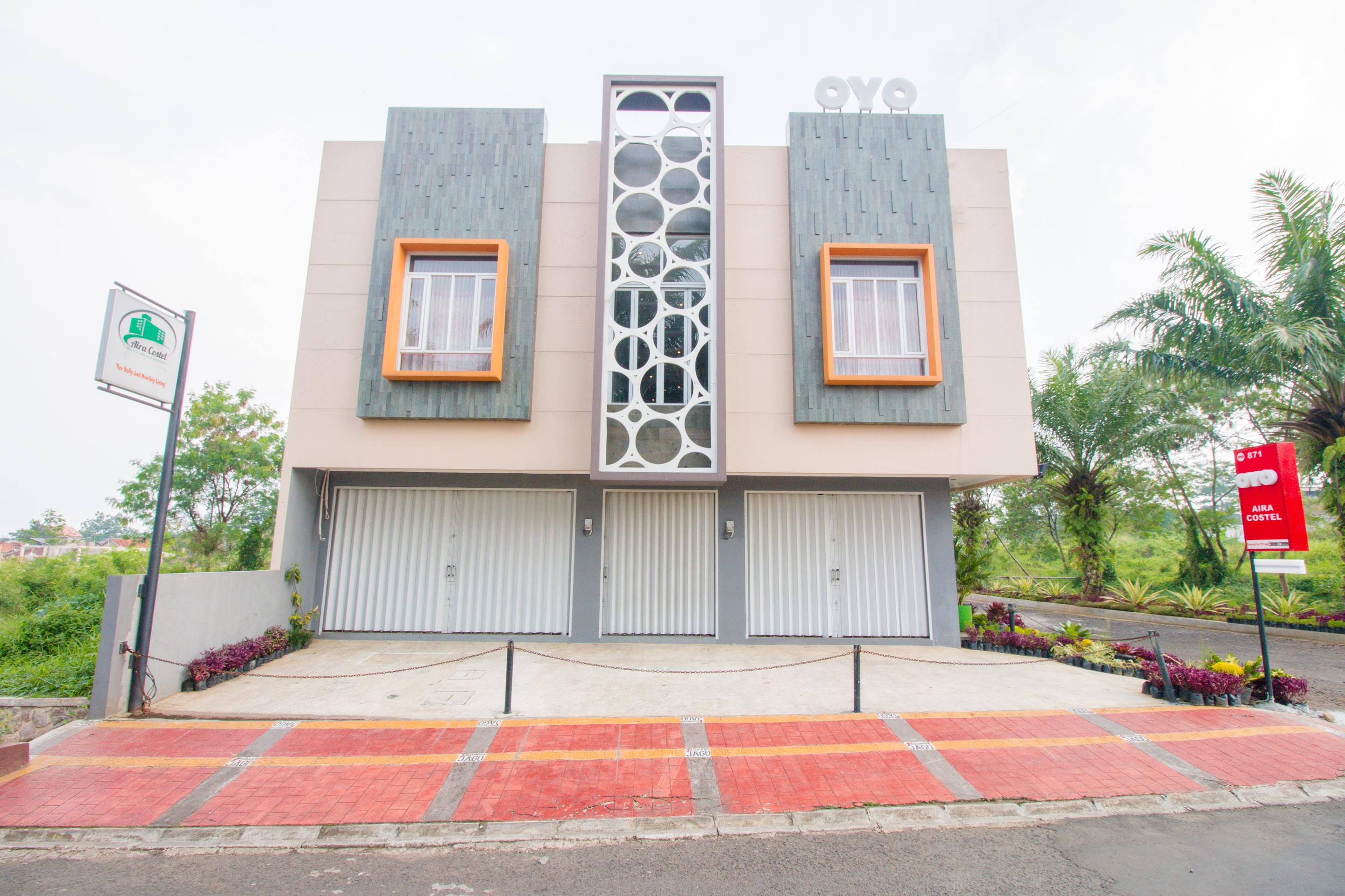 Oyo 871 Aira Costel Hotel Cianjur Eksteriør billede